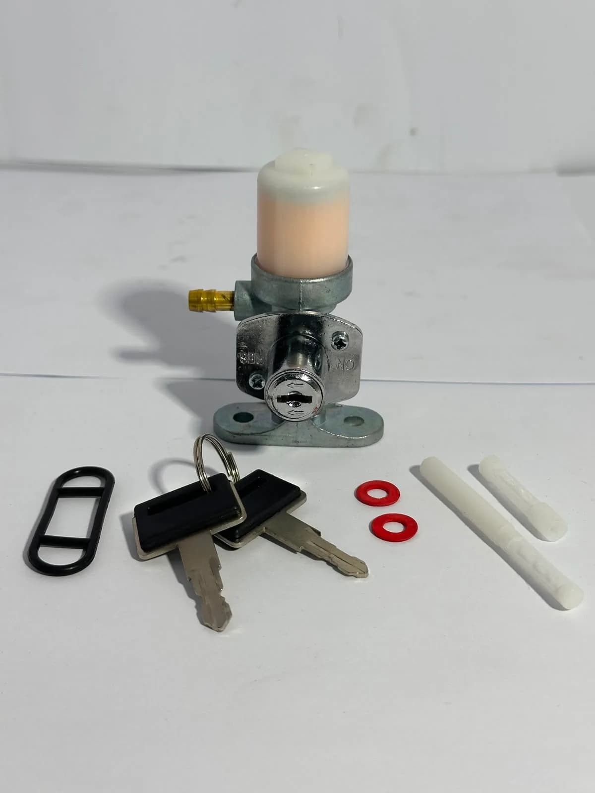 Suzuki GS 150 Key Lock Fuel Petcock Tap Valve Set thumbnail
